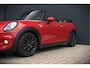 MINI Cooper Mini Cabrio 1.5 Chili | Stoelverwarming | Cruise Control | Navigatie | Ambiance Verlichting | Parkeersensoren | Keyless | Climate Control | Black Pack | Dealer Onderhouden |