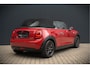 MINI Cooper Mini Cabrio 1.5 Chili | Stoelverwarming | Cruise Control | Navigatie | Ambiance Verlichting | Parkeersensoren | Keyless | Climate Control | Black Pack | Dealer Onderhouden |