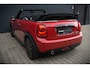 MINI Cooper Mini Cabrio 1.5 Chili | Stoelverwarming | Cruise Control | Navigatie | Ambiance Verlichting | Parkeersensoren | Keyless | Climate Control | Black Pack | Dealer Onderhouden |