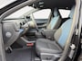 Volvo EX30 Ext Range Plus Black Ed Europa 69 kWh | Stoelverwarming | Keyless Entry | Harman/Kardon | Elektrisch verstelbare voorstoelen |