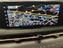 Nissan Ariya e-4ORCE Evolve 91 kWh / NL Auto / Schuif/Kanteldak / Navigatie / 360 Graden Camera / Stoel- en Stuurverwarming / Elektrisch Verstelbare Stoelen met Geheugen / Elektrische Kofferbak /