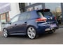 Volkswagen Golf 2.0 R 4-Motion|Org NL NAP|1ste Eig|DSG|Leder|Schuifdak|DCC|Camera|5-Deurs|Xenon|ShadowBlue|Youngtimer|Dealer Onderhouden|UNIEK