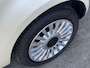 Fiat 500 1.2 Lounge PANORAMA l LEER l AIRCO l 16'LMV l MTF-STUUR l METALLIC LAK l GOED ONDERHOUDEN!