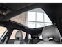 Volvo V40 T3 Polar+ Sport | Afneembare trekhaak | Panoramadak | Premium Audio by Harman Kardon | Navigatie | Parkeercamera | Parkeersensoren voor en achter | Volvo on Call | Keyless Entree | Volvo Guard Alarm