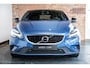 Volvo V40 T3 Polar+ Sport | Afneembare trekhaak | Panoramadak | Premium Audio by Harman Kardon | Navigatie | Parkeercamera | Parkeersensoren voor en achter | Volvo on Call | Keyless Entree | Volvo Guard Alarm