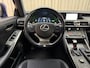 Lexus IS 300h Hybrid F-Sport Line Org.NL! / LFA Cockpit / Leder/Alcantara / Camera / Elek. Stoelen / Stoelverwarming / Cruise / 18'' LMV