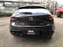 Mazda 3 2.0 e-SkyActiv-G M Hybrid 122 Comfort // ADAPT. CRUISE // DODEHOEK // 360 CAMERA+SENSOREN // CLIMA // HEAD-UP DISPLAY // STUUR+STOELVERWARMING //