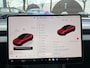 Tesla Model 3 RWD 60 kWh ORGI. NL 23.000KM! | VOLLEDIGE TESLA GARANTIE T/M 01/2028 OF 80.000KM| DE HOOGVOLTACCU EN AANDRIJFLIJN TOT 2032 of 160.000KM | ELEK. ACHTERKLEP| STOEL VENTILATIE