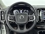 Volvo XC40 1.5 T3 Business Pro | Trekhaak | Keyless Entry + Start | Elektrische achterklep | Stoel + Stuurverwarming | Extra Getint Glas |