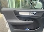 Volvo XC40 1.5 T3 Business Pro | Keyless Entry + Start | Elektrische achterklep | Stoel + Stuurverwarming | Extra Getint Glas |