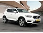 Volvo XC40 1.5 T3 Business Pro | Trekhaak | Keyless Entry + Start | Elektrische achterklep | Stoel + Stuurverwarming | Extra Getint Glas |