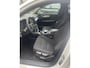 Volvo XC40 1.5 T3 Business Pro | Keyless Entry + Start | Elektrische achterklep | Stoel + Stuurverwarming | Extra Getint Glas |