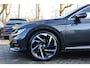 Volkswagen Arteon Shooting Brake 2.0 TSI R-Line Business+ | Pano | Trekhaak | Camera | 20" | HUD