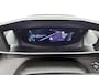 Peugeot e-2008 EV GT 50 kWh 136pk Automaat | Schuif-/Kantelkdak | Navigatie | Climate Control | Adaptieve Cruise Control | 17"LMV | LED | Camera | Stoelverwarming | Apple Carplay/Android Auto |