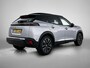 Peugeot e-2008 EV GT 50 kWh 136pk Automaat | Schuif-/Kantelkdak | Navigatie | Climate Control | Adaptieve Cruise Control | 17"LMV | LED Lampen | Keyless Entry/Start | Camera | Stoelverwarming | Apple Carplay/Android Auto |