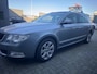 Skoda Superb Combi 1.8 TSI Elegance Business Line motor loopt onregelmatig in automaat en leer