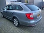 Skoda Superb Combi 1.8 TSI Elegance Business Line motor loopt onregelmatig in automaat en leer
