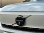 Volvo XC40 Single Motor Extended Range Ultimate 82 kWh | Panoramadak | Harman/Kardon | Elektrische Stoelen | 360 Camera | Stoel/Stuur Verwarming |