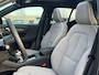 Volvo XC40 Single Motor Extended Range Ultimate 82 kWh | Panoramadak | Harman/Kardon | Elektrische Stoelen | 360 Camera | Stoel/Stuur Verwarming |