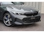 BMW 3-Serie Touring 330e xDrive M-Sport | 292PK | Head-up | Keyless-go | Carbon | Sport-stoelen | Harman/Kardon | Sfeerverlichting | Stuurwielverw. | 2023.