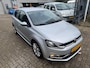 Volkswagen Polo 1.2 TSI Highline 5 deurs, elec pakket , stoel verwarming, alarm, getint glas, 16"sport wielen, pdc, 70.102 km