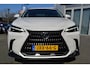 Lexus NX 450h+ AWD Luxury Line TREKHAAK 1500KG TREKGEWICHT STOELVERW STUURVERW EL-ACHTERKLEP APPLE/ANDROID