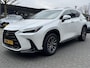 Lexus NX 450h+ AWD Luxury Line TREKHAAK 1500KG TREKGEWICHT STOELVERW STUURVERW EL-ACHTERKLEP APPLE/ANDROID