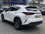 Lexus NX 450h+ AWD Luxury Line TREKHAAK 1500KG TREKGEWICHT STOELVERW STUURVERW EL-ACHTERKLEP APPLE/ANDROID
