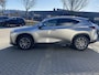 Lexus NX 450h+ AWD LUXURY-LINE TREKHAAK 1500KG TREKGEWICHT GROOTSCHERM STOELVERW STUURVERW EL-ACHTERKLEP APPLE/ANDROID