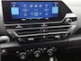 Citroën E-C4 EV Shine 50 kWh 136pk | Accu SOH 93,9% | Navigatie | Achteruitrijcamera | Half Lederen comfortstoelen | Climate Control | Adaptieve Cruise Control | Full Led koplampen | Head-up display | Parkeersensoren v+a | Keyless | Dodehoeksensor | Winterpakket | Apple Carplay / Android Auto | Bluetooth | DAB+ radio | Donker getint glas | 18" lichtmetalen velgen |