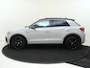 Volkswagen T-Roc 1.5 TSI R-Line Edition | Digital Cockpit Pro | Achteruitrijcamera | Navigatie | 19 Inch LM velgen | Easy open kofferklep | Keyless Entry & Start |