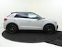 Volkswagen T-Roc 1.5 TSI R-Line Edition | Digital Cockpit Pro | Achteruitrijcamera | Navigatie | 19 Inch LM velgen | Easy open kofferklep | Keyless Entry & Start |