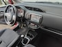 Toyota Yaris 1.3 VVT-i Lounge Clima Cruise Navi Camera LMV - RIJKLAAR -