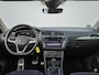 Volkswagen Tiguan 1.4 TSI eHybrid Elegance Business+ Automaat |Trekhaak | Digitale tellerklok | Camera | Schuif/kanteldak | Cruise | PDC | Navigatie | Stoelverwarming