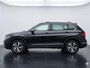 Volkswagen Tiguan 1.4 TSI eHybrid Elegance Business+ Automaat |Trekhaak | Digitale tellerklok | Camera | Schuif/kanteldak | Cruise | PDC | Navigatie | Stoelverwarming