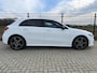 Mercedes-Benz A-klasse 180 AMG Line | Camera | Stoelverw. | CarPlay