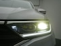 Volkswagen T-Roc 1.5 TSI Oranje Edition Automaat - Park Assist - ACC - Navigatie - LED - Camera