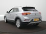 Volkswagen T-Roc 1.5 TSI Oranje Edition Automaat - Park Assist - ACC - Navigatie - LED - Camera