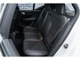 Volvo XC40 Plug-in Hybrid T4 Ultimate Bright | Facelift | Navigatie | Panoramadak | Stoel-/Stuurverwarming | Harman Kardon Audio | Achteruitrijcamera | Cruise Control | Elek. Stoelen | Parkeersensoren Voor + Achter | Apple Carplay / Android Auto