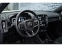 Volvo XC40 Plug-in Hybrid T4 Ultimate Bright | Facelift | Navigatie | Panoramadak | Stoel-/Stuurverwarming | Harman Kardon Audio | Achteruitrijcamera | Cruise Control | Elek. Stoelen | Parkeersensoren Voor + Achter | Apple Carplay / Android Auto