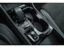 Volvo XC40 Plug-in Hybrid T4 Ultimate Bright | Facelift | Navigatie | Panoramadak | Stoel-/Stuurverwarming | Harman Kardon Audio | Achteruitrijcamera | Cruise Control | Elek. Stoelen | Parkeersensoren Voor + Achter | Apple Carplay / Android Auto