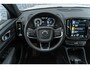 Volvo XC40 Plug-in Hybrid T4 Ultimate Bright | Facelift | Navigatie | Panoramadak | Stoel-/Stuurverwarming | Harman Kardon Audio | Achteruitrijcamera | Cruise Control | Elek. Stoelen | Parkeersensoren Voor + Achter | Apple Carplay / Android Auto