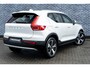 Volvo XC40 Plug-in Hybrid T4 Ultimate Bright | Facelift | Navigatie | Panoramadak | Stoel-/Stuurverwarming | Harman Kardon Audio | Achteruitrijcamera | Cruise Control | Elek. Stoelen | Parkeersensoren Voor + Achter | Apple Carplay / Android Auto