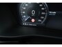Volvo XC40 Plug-in Hybrid T4 Ultimate Bright | Facelift | Navigatie | Panoramadak | Stoel-/Stuurverwarming | Harman Kardon Audio | Achteruitrijcamera | Cruise Control | Elek. Stoelen | Parkeersensoren Voor + Achter | Apple Carplay / Android Auto