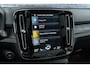 Volvo XC40 Plug-in Hybrid T4 Ultimate Bright | Facelift | Navigatie | Panoramadak | Stoel-/Stuurverwarming | Harman Kardon Audio | Achteruitrijcamera | Cruise Control | Elek. Stoelen | Parkeersensoren Voor + Achter | Apple Carplay / Android Auto