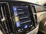 Volvo V60 2.0 T8 Twin Engine AWD Inscription, Pano, Trekhaak, H/K, Memory