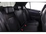 Volkswagen Golf 1.5 eTSI R-Line Edition 150pk DSG Automaat, Panoramadak, LED matrix koplampen, Harman Kardon sound, Stoelverwarming, Adaptive cruise control, Navigatie, App connect, Stoelverwarming, Side assist