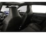 Volkswagen Golf 1.5 eTSI R-Line Edition 150pk DSG Automaat, Panoramadak, LED matrix koplampen, Harman Kardon sound, Stoelverwarming, Adaptive cruise control, Navigatie, App connect, Stoelverwarming, Side assist