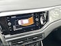 Volkswagen Polo 1.0 TSI 95PK DSG AUTOMAAT HIGHLINE CARPLAY CLIMATE CONROLE SFEERVERLICHTING PARKEERSENSOREN NETTE AUTO!!