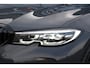 BMW 3-Serie Touring 330i 259 PK High Executive M-Sport Edition, Panoramadak, Trekhaak, Individual, Head-Up